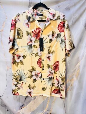 Stunning Yellow Floral Camp-Collar Button-Down Shirt